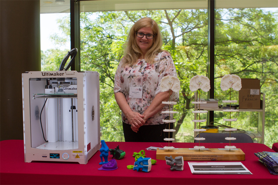 Shannon Goodwin describes tools used for anatomical education at Doors Open Ottawa 2018.