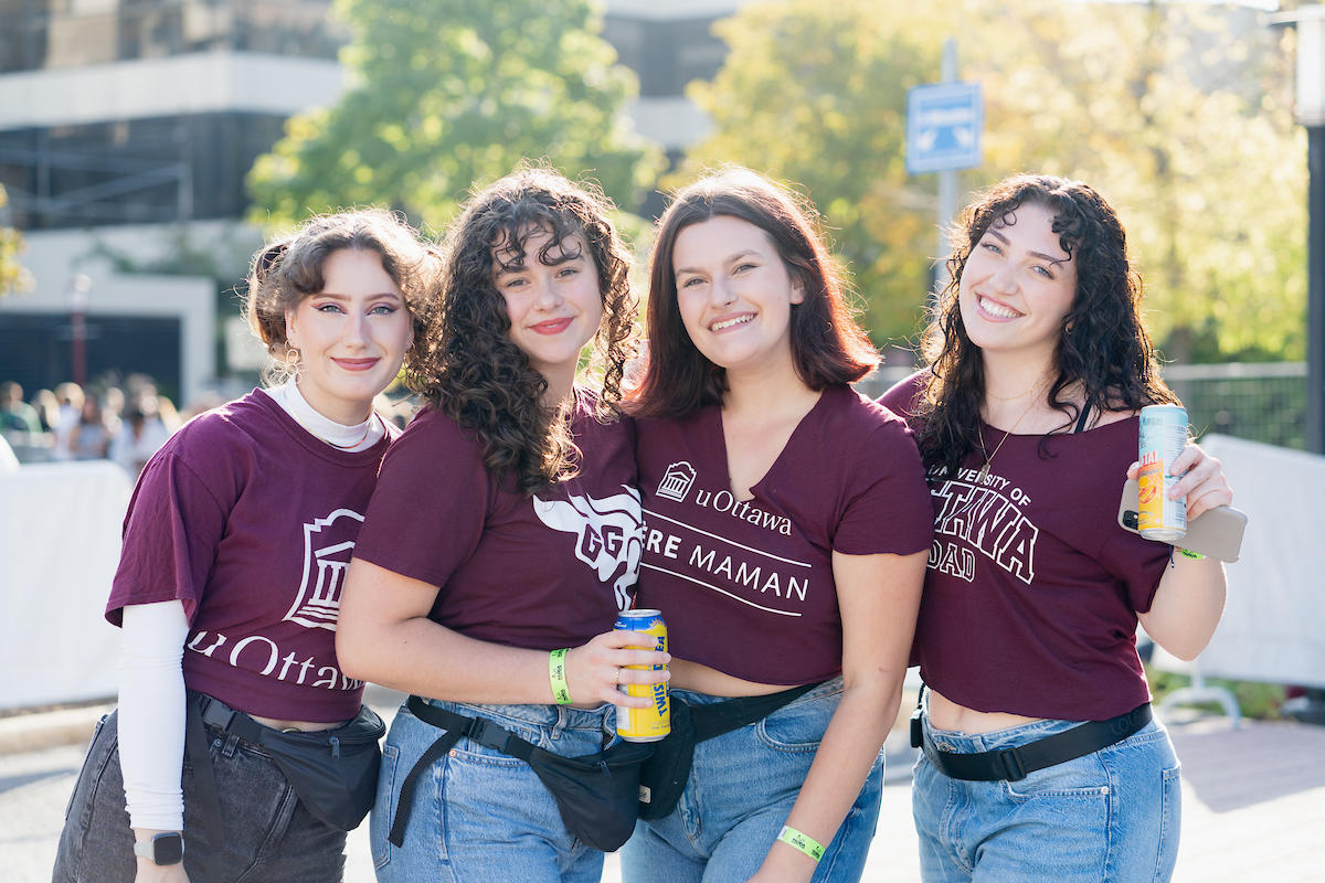 students with gee-gees shirt